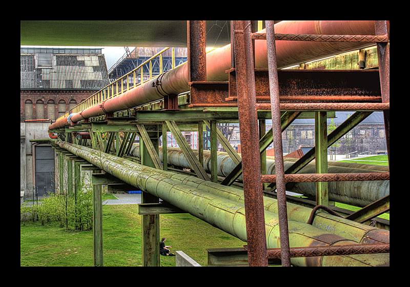 "Industriekultur" oder "Die Entdeckung der HDR-Fotografie mit Photomatix" (16.04.2009, Jahrhunderthalle Bochum - Canon EOS 1000D)