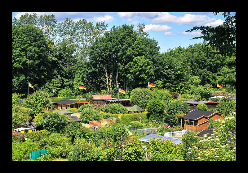 EM-Stimmung im Schrebergarten (10.06.2012, Bochum - Canon EOS 7D)