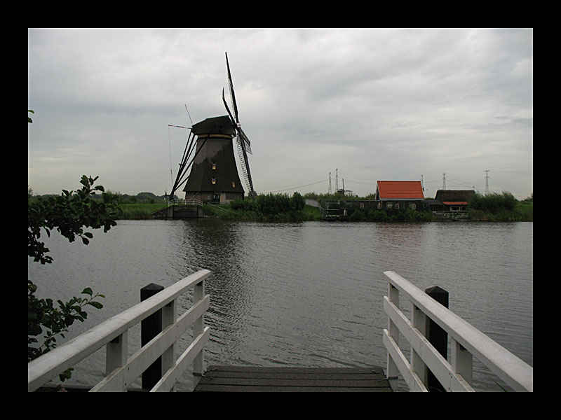 Bilderbuch-Holland (Kinderdijk - Canon PowerShot A 640)