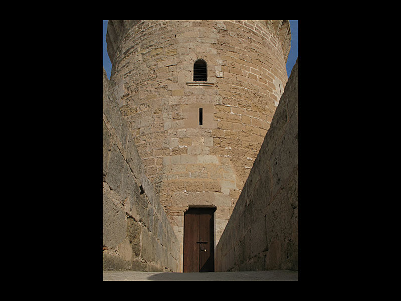Turm (Castell de Bellver, Palma - Canon PowerShot A 640)
