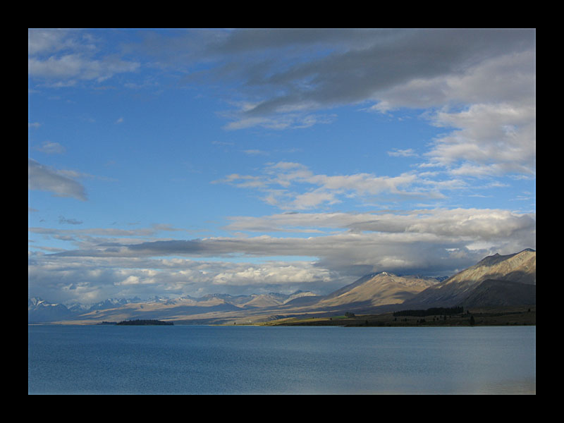 Weitblick (Lake Tekapo - Canon PowerShot A 95)