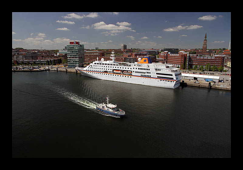 Kurz vor Abfahrt (Fährhafen, Kiel - Canon EOS 7D)