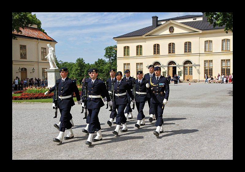 Wachwechsel (Drottningholm, Stockholm, Schweden - Canon EOS 7D)