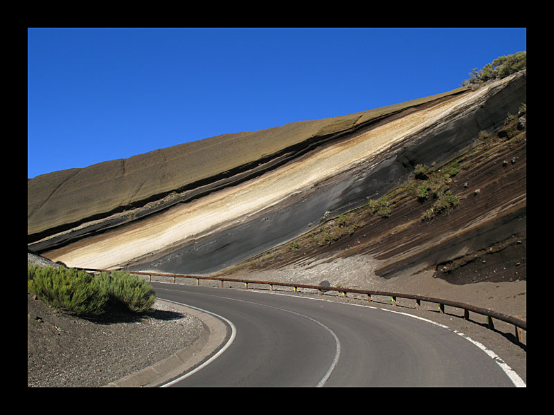 Stein-Sandwich (Teide-Nationalpark - Canon PowerShot A 640)